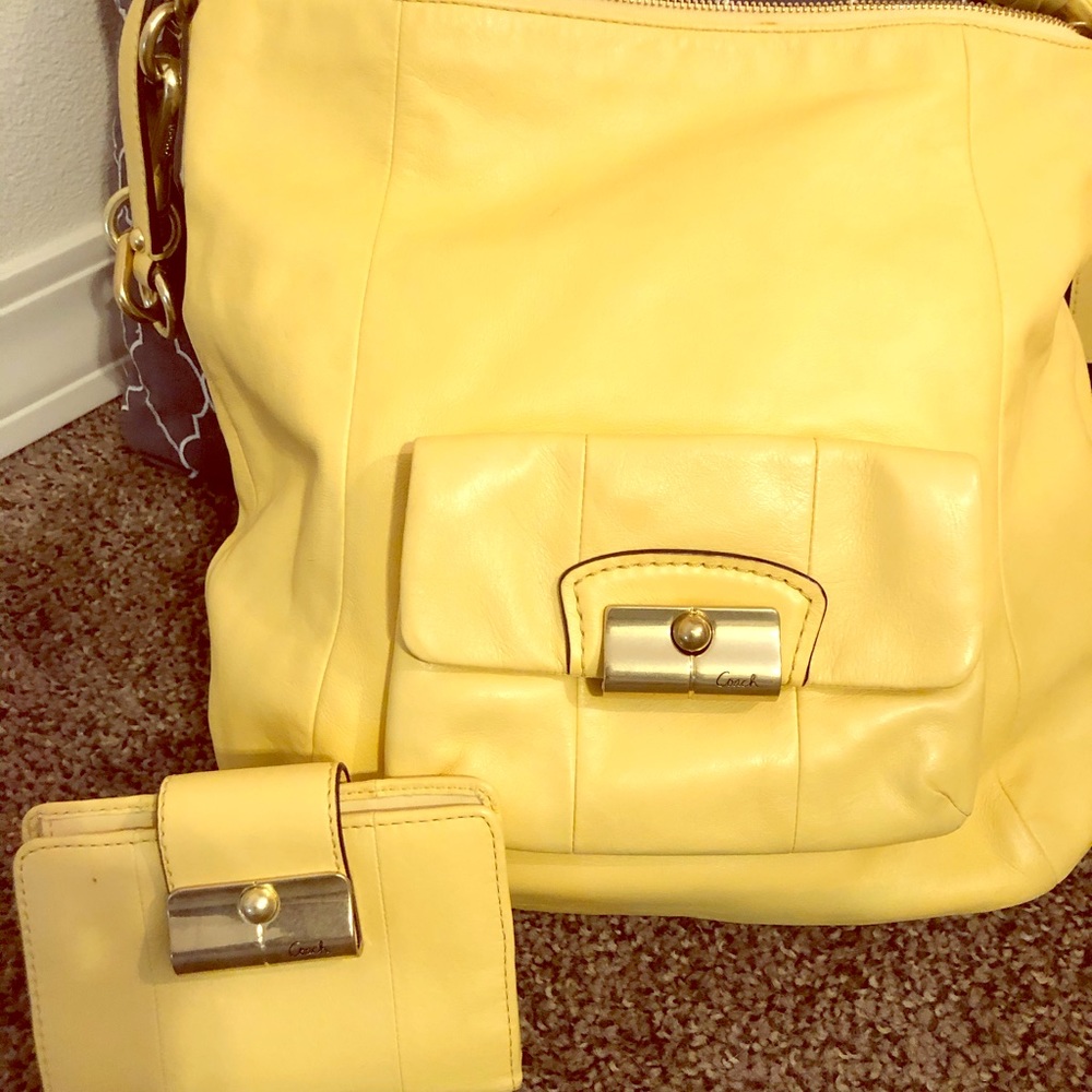Coach Crossover Purse and Coordinating Wallet